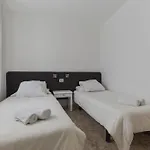 Gaviota Apartment